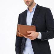 Herrenhandtasche aus Carrara Vernox Leder