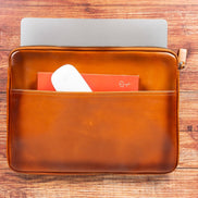 Awe Laptop-/Tablet-Hüllen aus echtem Leder