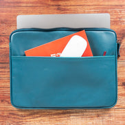 Awe Laptop-/Tablet-Hüllen aus echtem Leder