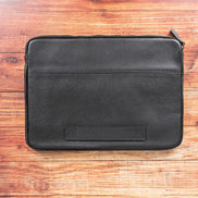 Awe Laptop-/Tablet-Hüllen aus echtem Leder