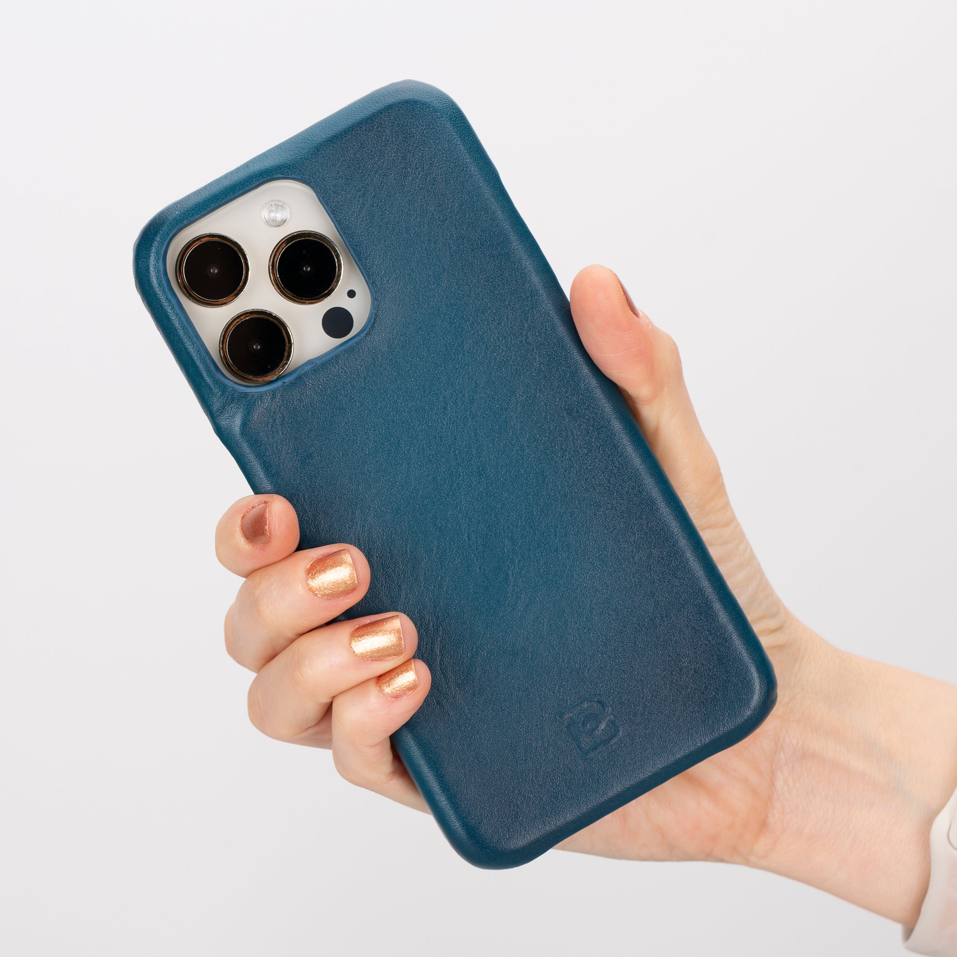 F360 iPhone 16 Serie Vollleder-Rückseite