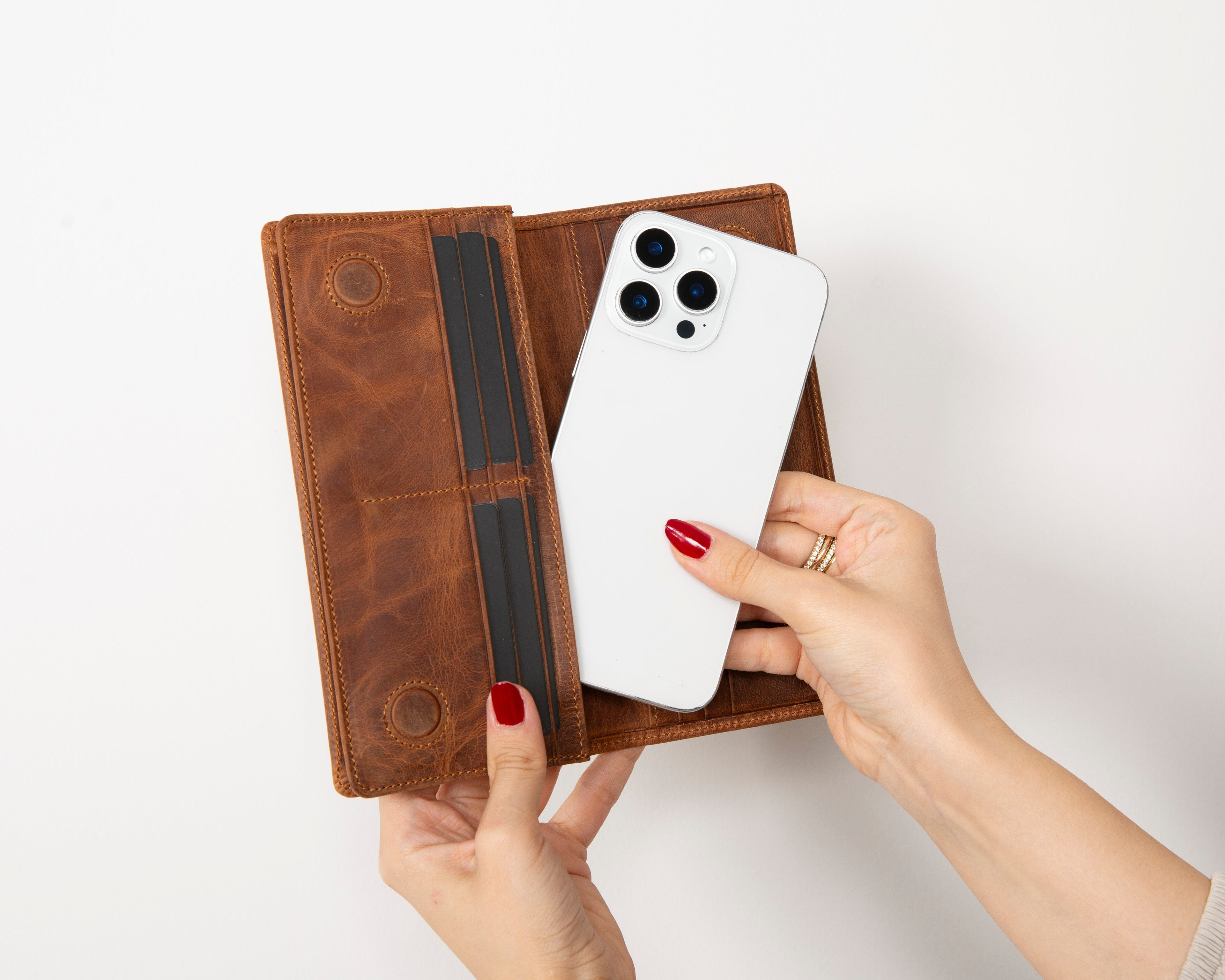 Aura Leather Universal Wallet