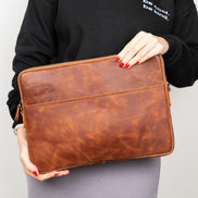 Awe Laptop-/Tablet-Hüllen aus echtem Leder