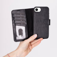 Magic iPhone 16 E Abnehmbare Leder-Geldbörsenhülle