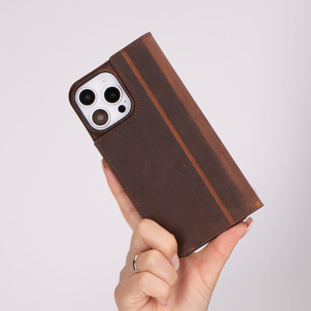 Sonat Leather I Phone 16 Pro Folio Case