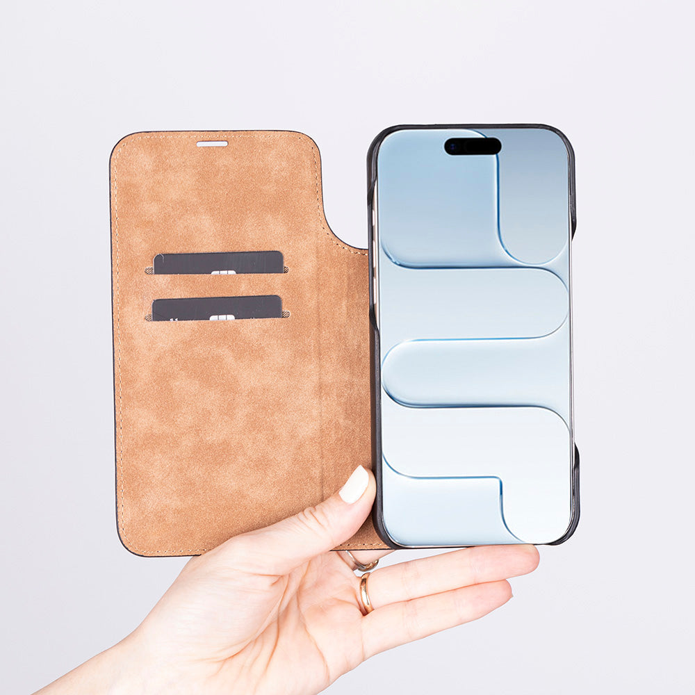 Kern Premium Leather Folio Case for iPhone 17