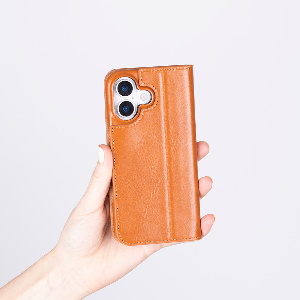 Kern Premium Leather Folio Case for iPhone 17