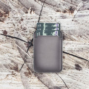 Maggy NE Magnetischer Kartenhalter aus echtem Leder