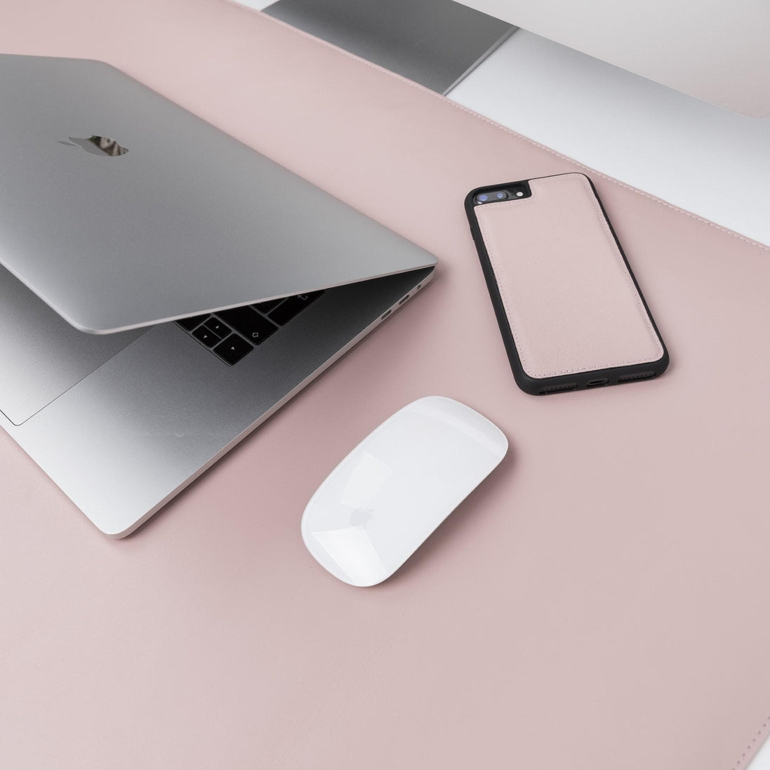 Anpassbare Schreibtischunterlage aus echtem Leder